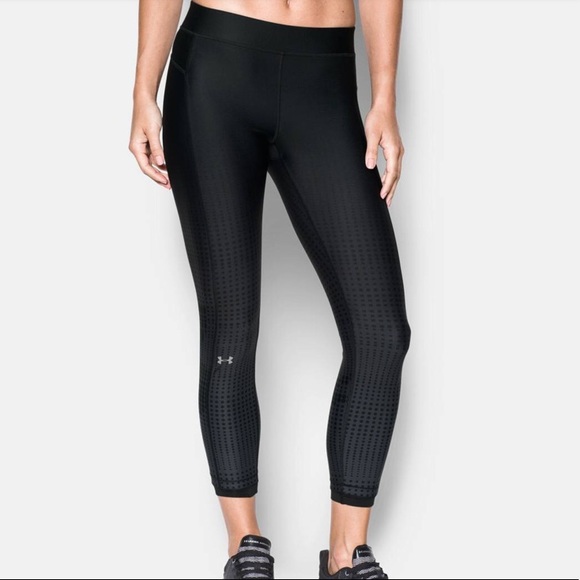 Under Armour Pants - Under Armour HeatGear graphic crop leggings.